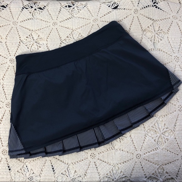 lululemon athletica Dresses & Skirts - Lululemon Run Pace Setter workout skirt